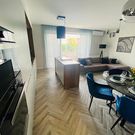 Apartment Gradus Dunajska Streda Bagian luar foto