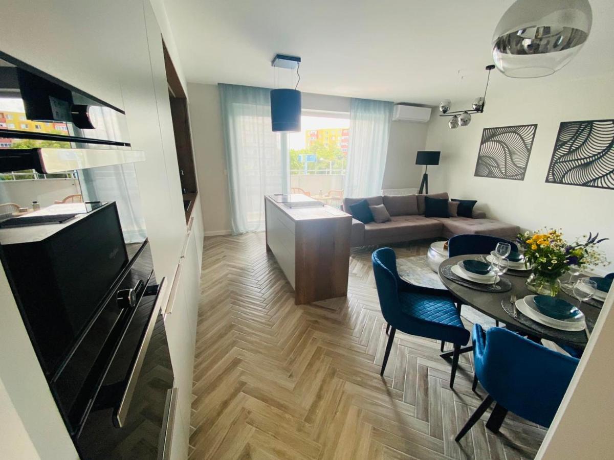 Apartment Gradus Dunajska Streda Bagian luar foto